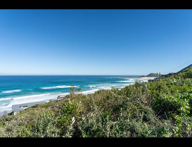 890M² VACANT LAND FOR SALE IN MISTY CLIFFS